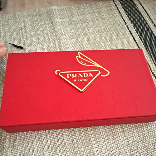 Prada milano red - prada,
